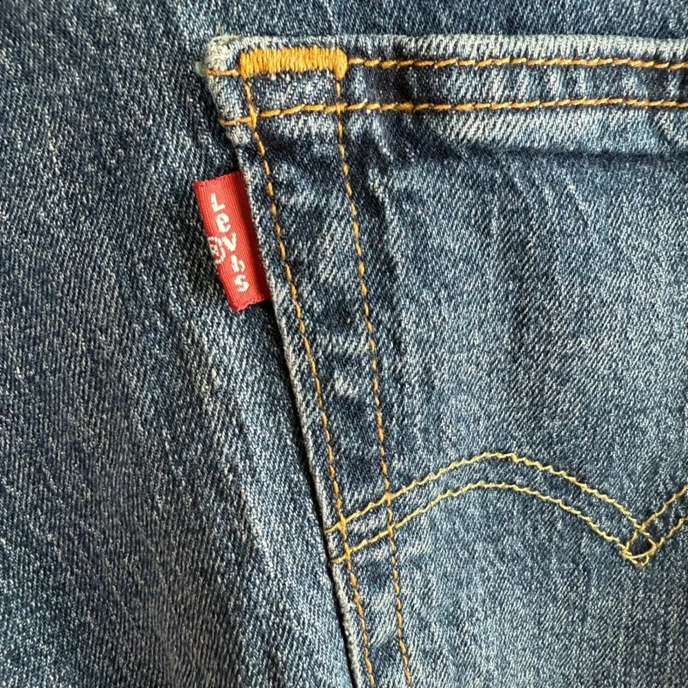 Levi Strauss 505 Mens 33x30 Blue Denim‎ Jeans Regular Fit Straight Leg
